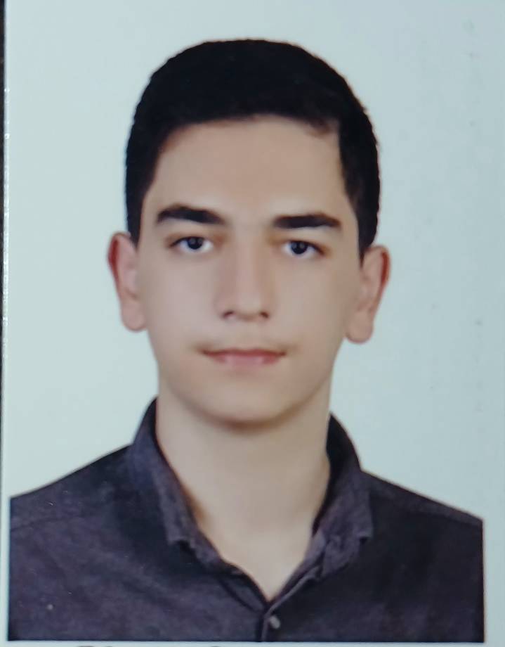 گفت و گو با احسان جعفری دانش آموز پرتلاش پایه یازدهم ریاضی