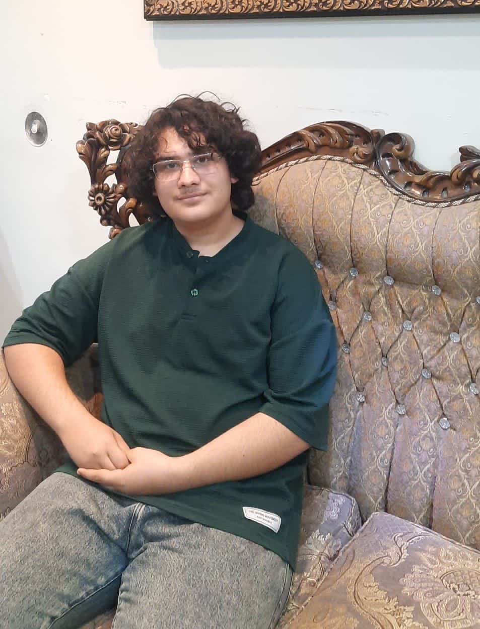 گفتگو با سینا معتمد ; از پیوستگی تا قبولی در دانشگاه تهران