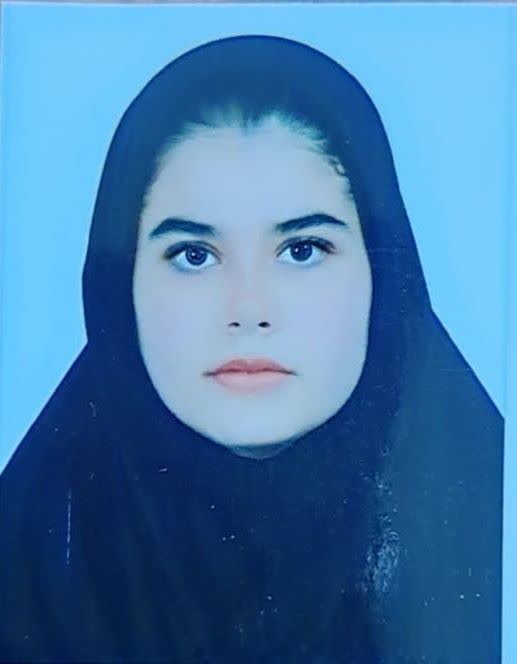 گفتگو با سارینا خالدیان قهرمان پیوستگی 12 انسانی همدان شعبه 1