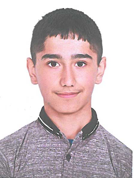 گفتگوبا دانش آموز امیرحسین زینالی عضو باشگاه 500تایی