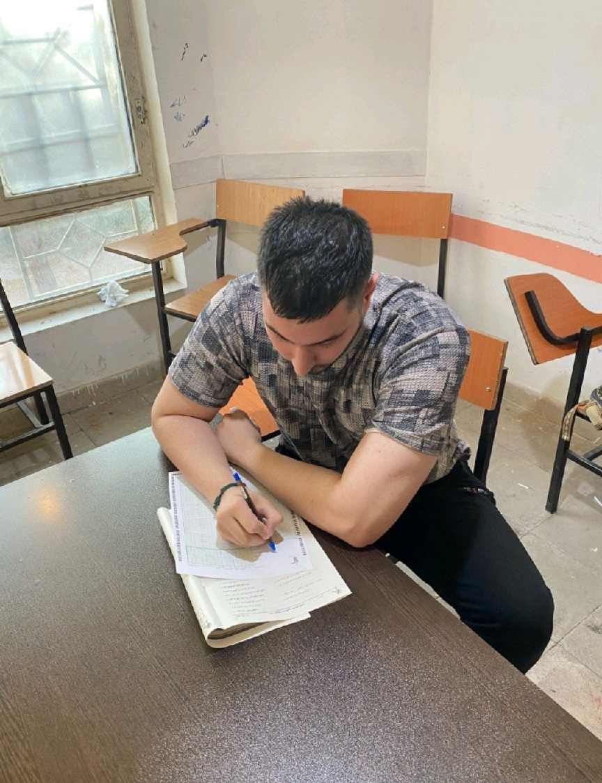 گفت و گو با محمد هزارخانی: قهرمان پیوستگی دوازدهم تجربی