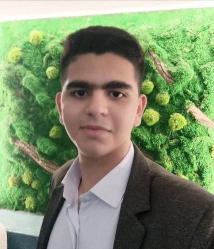 گفت و گو با پارسا مشروطی ، قهرمان تابستان