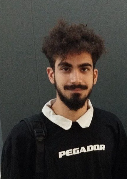 امیرعلی میرشکار قهرمان پیوستگی دوازدهم ریاضی