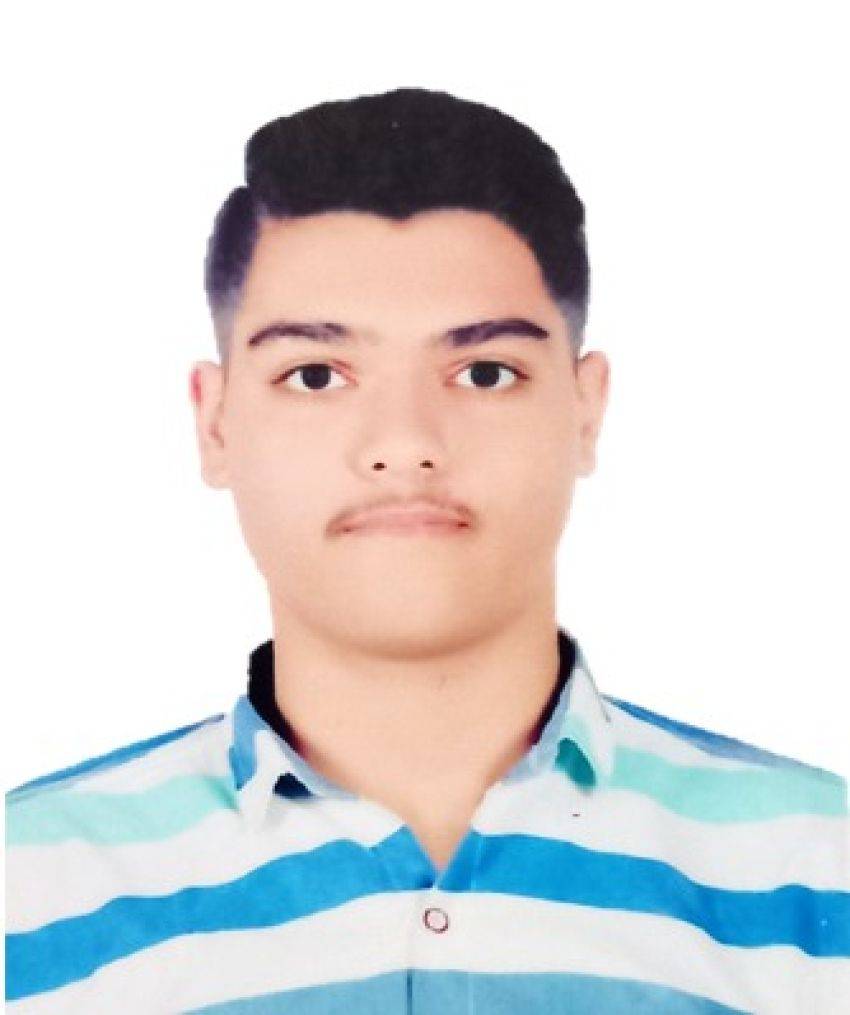 گفت و گو با امیرحسین مهدی نیا دوازدهم انسانی؛پیوستگی در آزمون ها