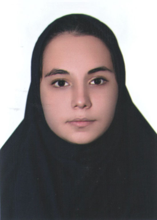 گفتگو با آرینا بیستونی پایه یازدهم انسانی