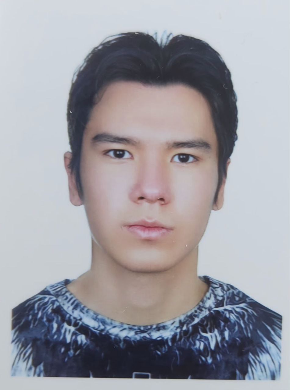 گفتگو با ماهان جمنی دانش آموز پرتلاش پایه یازدهم ریاضی