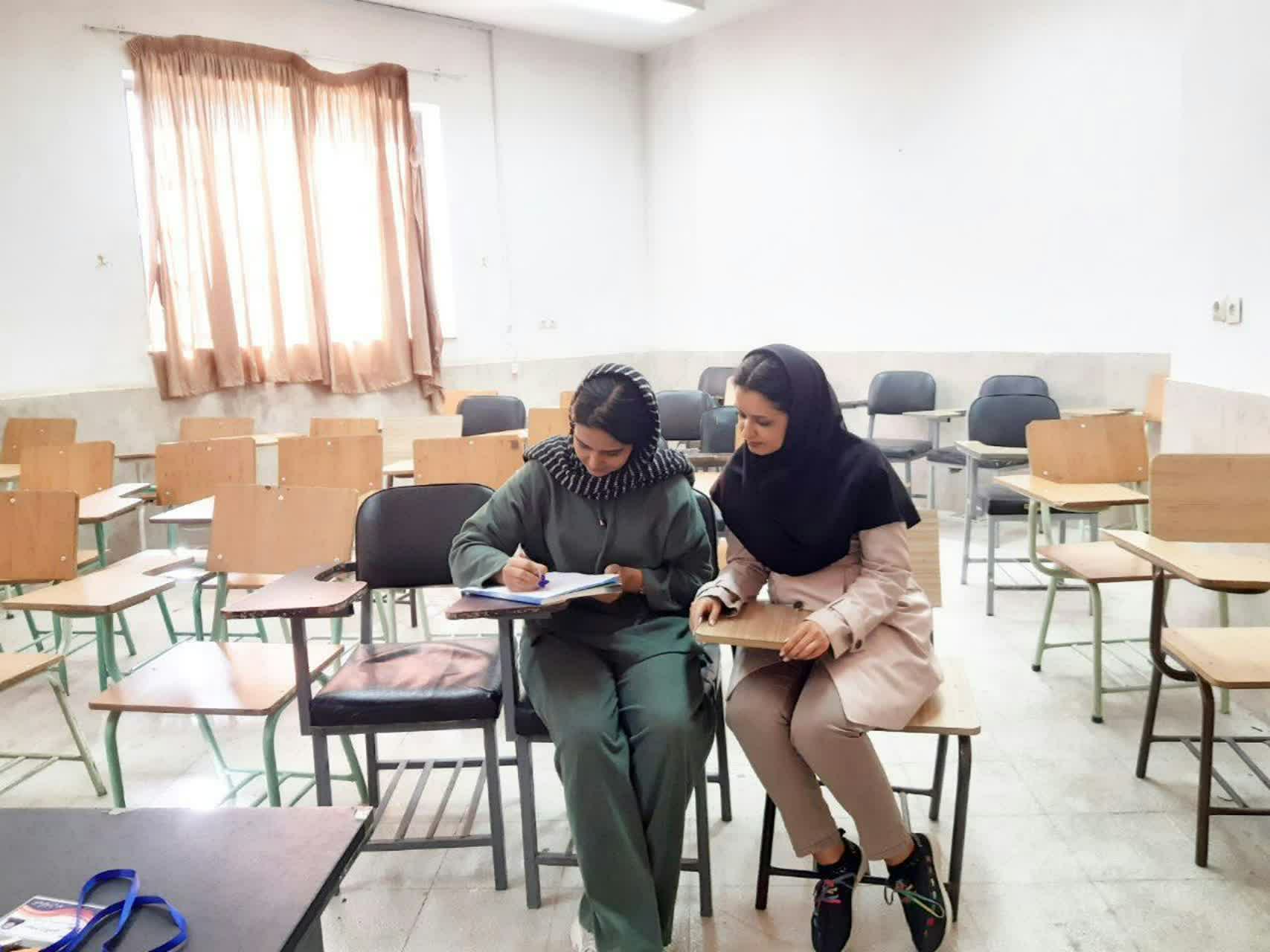 گفتگو و مصاحبه با مهلا برزویی از سبزوار