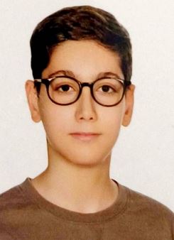 محمد یاسین عبدی قهرمان پیوستگی پایه هشتم