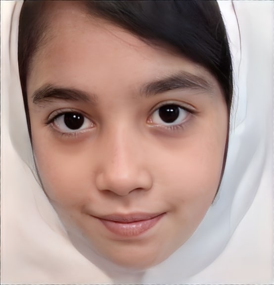 گفت وگو با دانش آموز پرتلاش، آدرینا اکبری