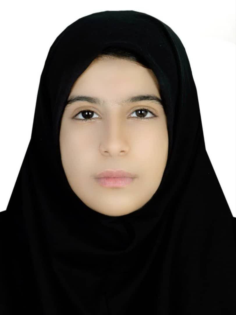 گفتگو با آتوسا عزیزی پایه هشتم قهرمان تابستان