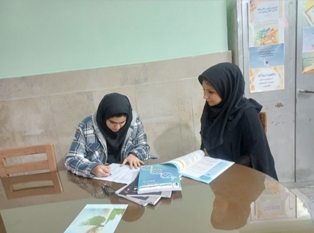 گفت و گو با ریحانه یوسفیان با بیش از پانصد پاسخ صحیح