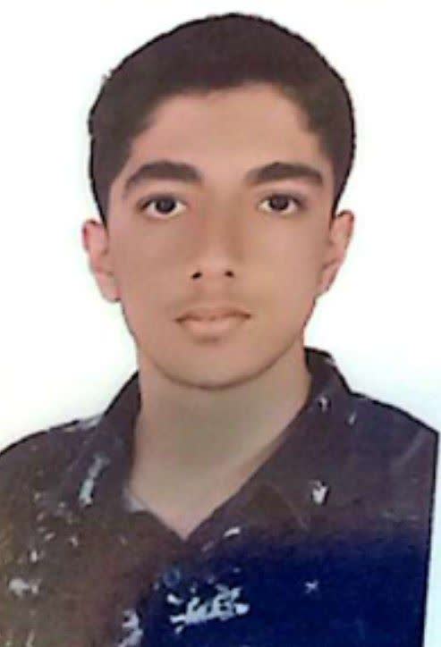 گفتگو با محمدرضا احمدی پایه یازدهم انسانی