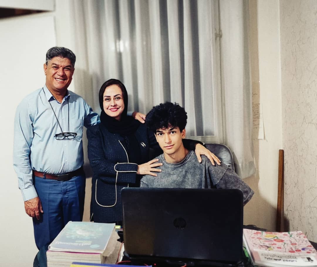 مصاحبه با حسین دارابی؛ دانش‌آموز پایه دوازدهم از شیراز