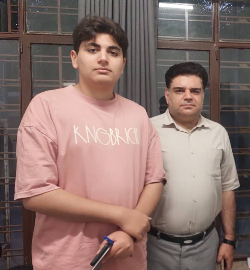 مصاحبه با آریا توکلی؛ دانش‌آموز پایه دوازدهم از شیراز