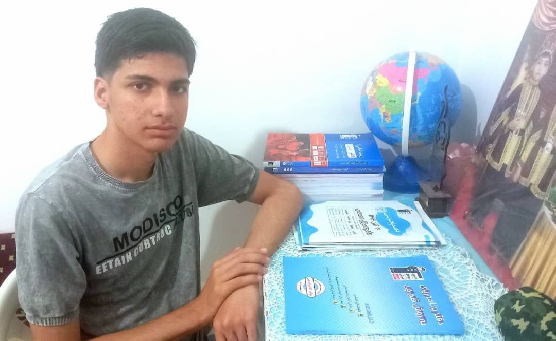 گفت و گو با مهدی علی نیا عضو باشگاه پانصدتایی ها