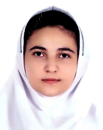 گفت و گو با ساینا دلیر ، عضو باشگاه پانصدتایی ها