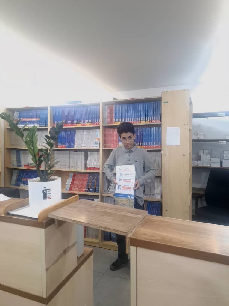 گفت  گو با امیر رضا صادقی:قهرمان پیوستگی نهم