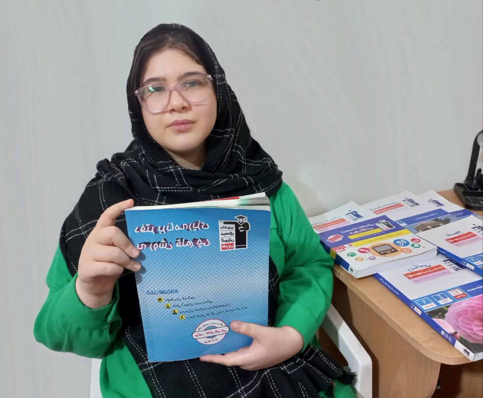 گفت و گو با اویسا نوروزی: قهرمان پیوستگی نهم