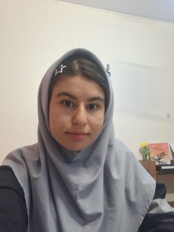 گفت و گو با آوا باقری؛برنامه ریزیو پشتکار،کلید‌های پیشرفت درسی