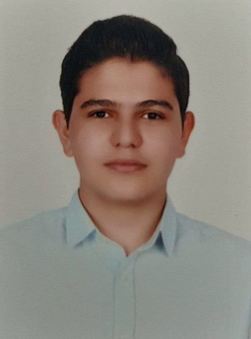 مصاحبه دانش اموزبهشاد زادمهر دوازدهم تجربی از تبریز