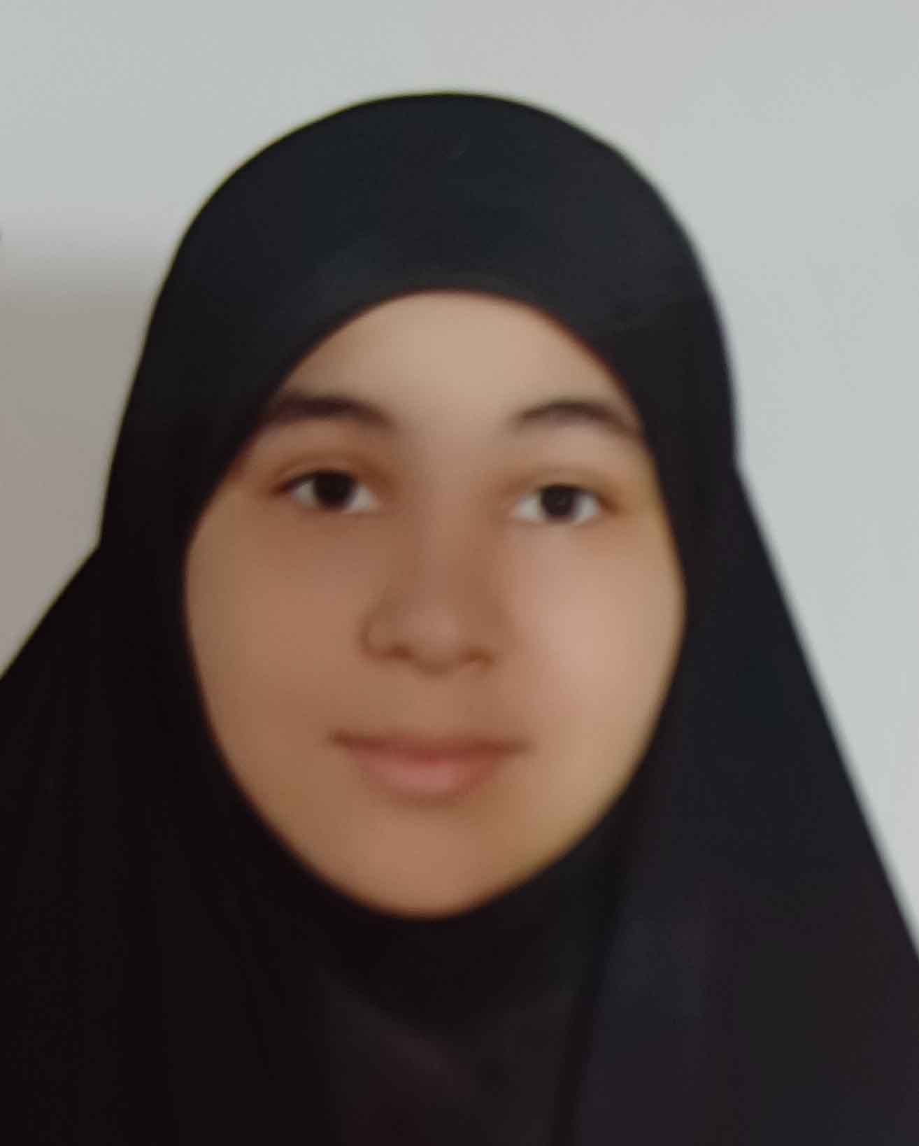 گفت و گو با مریم سادات حسینی دانش آموز مقطع دوازدهم انسانی