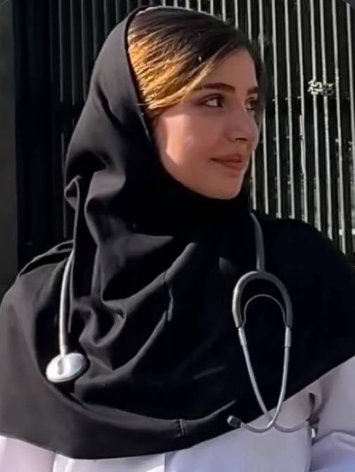 گفت و گو با مدیسا بهاری قبولی پزشکی سال 1403