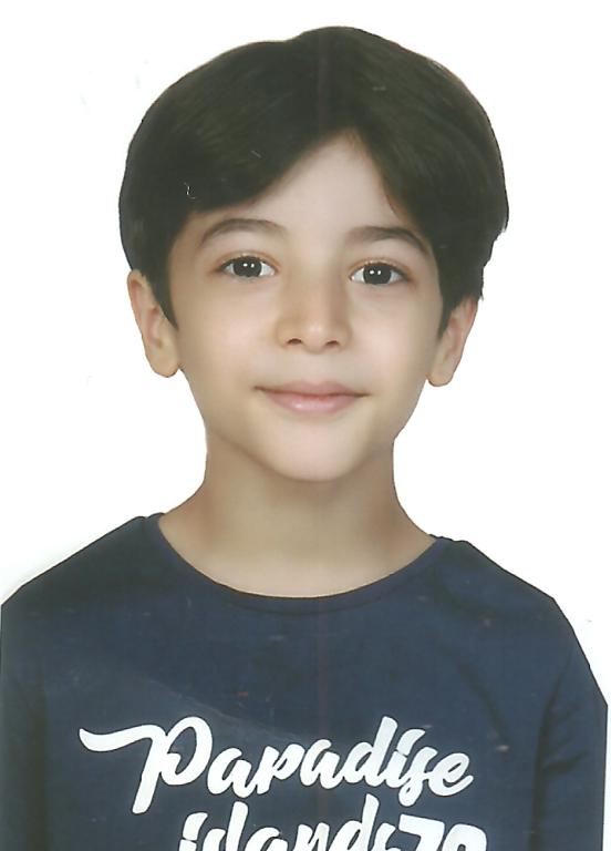 گفتگو با ایلیاد صارم پایه چهارم ابتدایی قهرمان پیوستگی از اردبیل