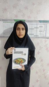 گفتگو با یاسمن کیانی قهرمان پیشرفت دهم انسانی از شهرکرد