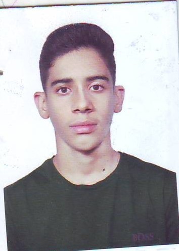 گفت و گو با دانش اموز محمدحسین بحرینی دوازدهم تجربی/ جیرفت