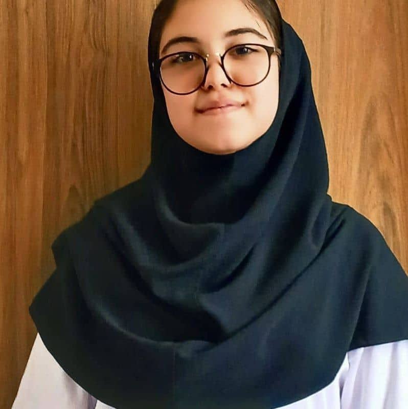 گفتگو با ضحی ابراهیمی پایه ششم قهرمان پیوستگی از همدان یک