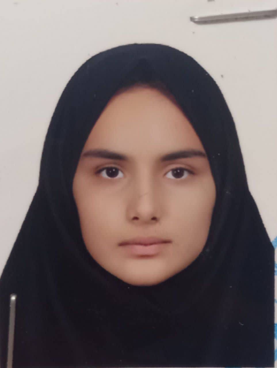 گفتگو با گلسا زرافشان پایه نهم دانش آموز برتر از همدان یک