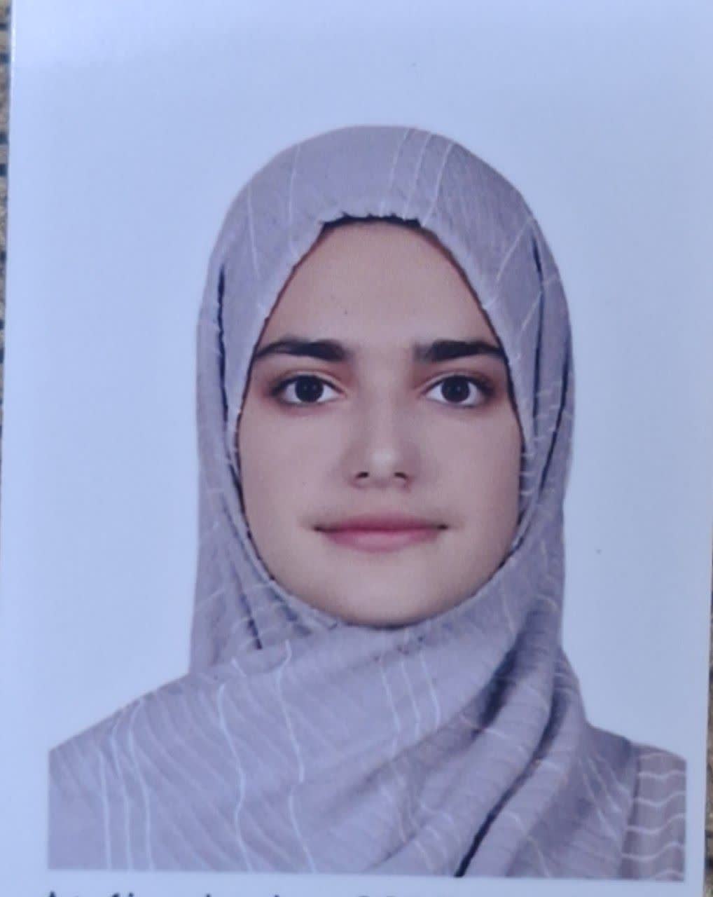 گفتگو با نرجس عبدالملکی پایه هشتم قهرمان پیوستگی از همدان یک