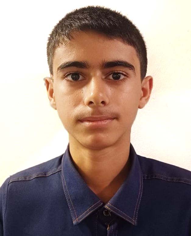 گفتگو با مهداد مظفری پایه هشتم ؛ قهرمان تابستان از رشت