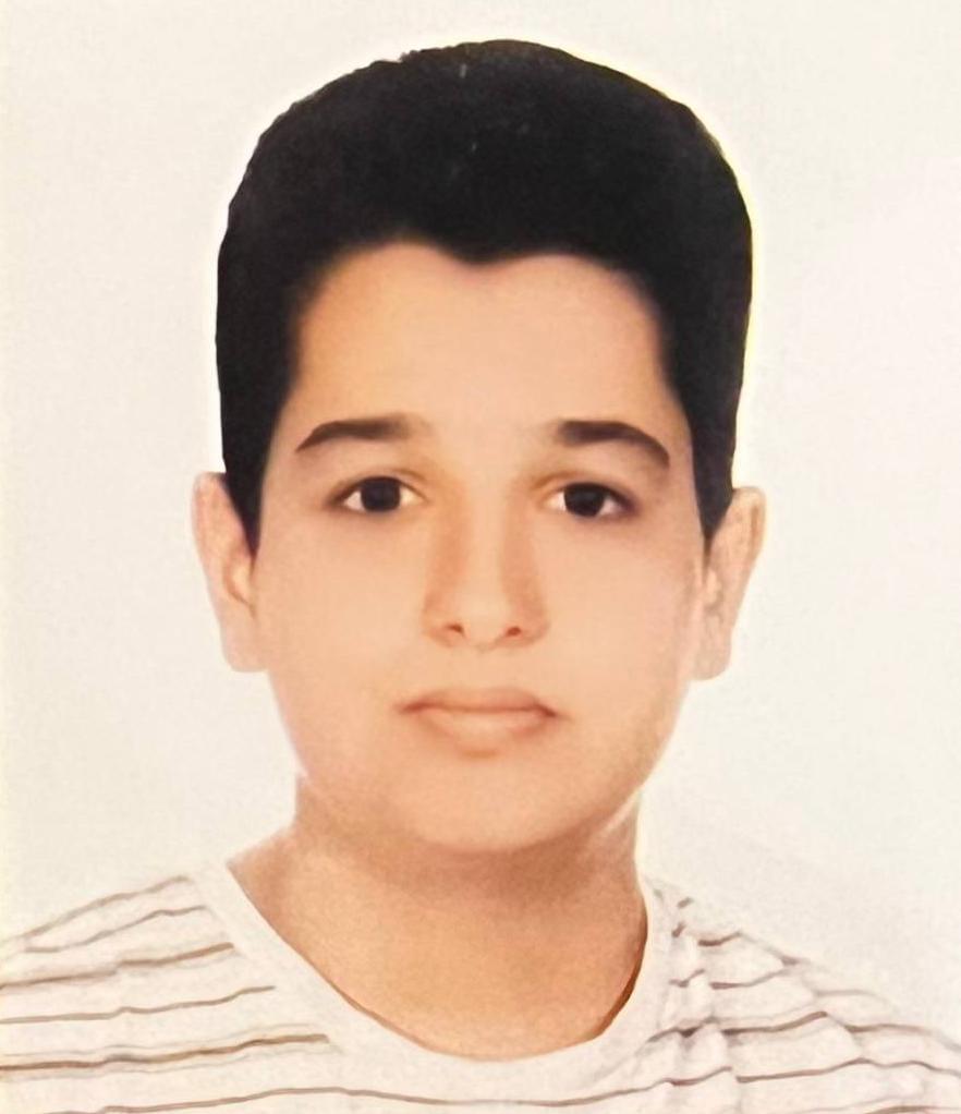 آراد شیرازی قهرمان پیوستگی از مدرسه تیزهوشان از شهر آمل