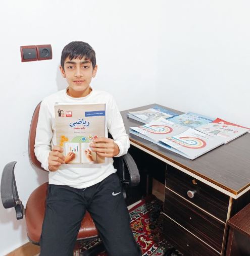گفتگو با محمد حسین رجایی فر پایه هفتم با میانگین تراز 6300