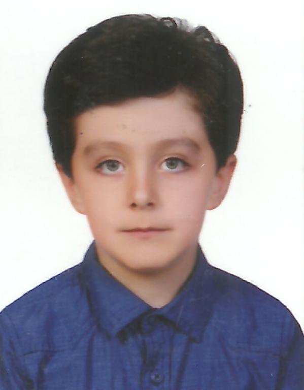 گفتگو با آرمین اصغری پایه نهم قهرمان پیوستگی از اردبیل