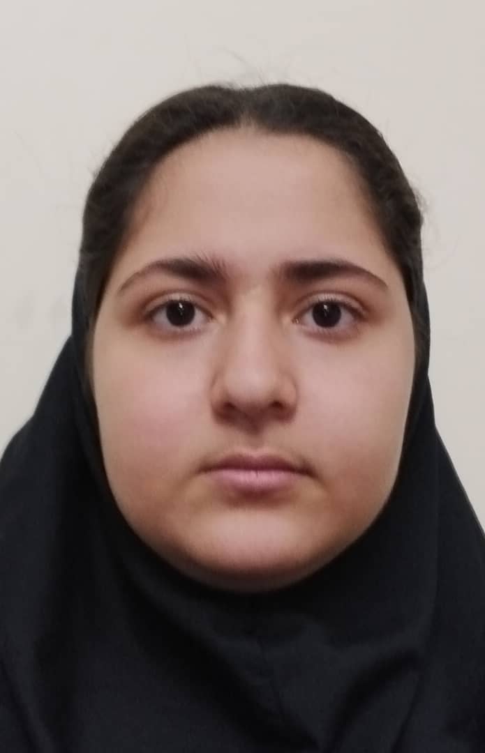 مصاحبه با ساینا آهنی؛ دانش‌آموز پایه نهم از شیراز