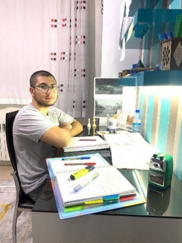 مصاحبه دانش اموز سهند خاقانی نیا دوازدهم تجربی از تبریز