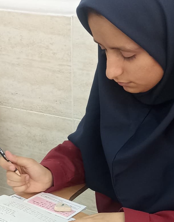 گفتگو با زهرا احمدی یازدهم تجربی از همدان یک