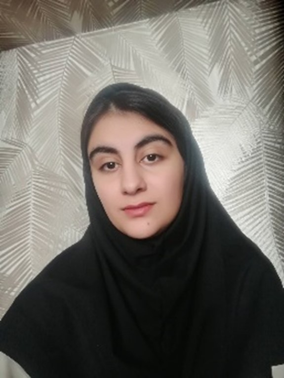 مصاحبه دانش اموز کوثر رزاقی دوازدهم تجربی از تبریز