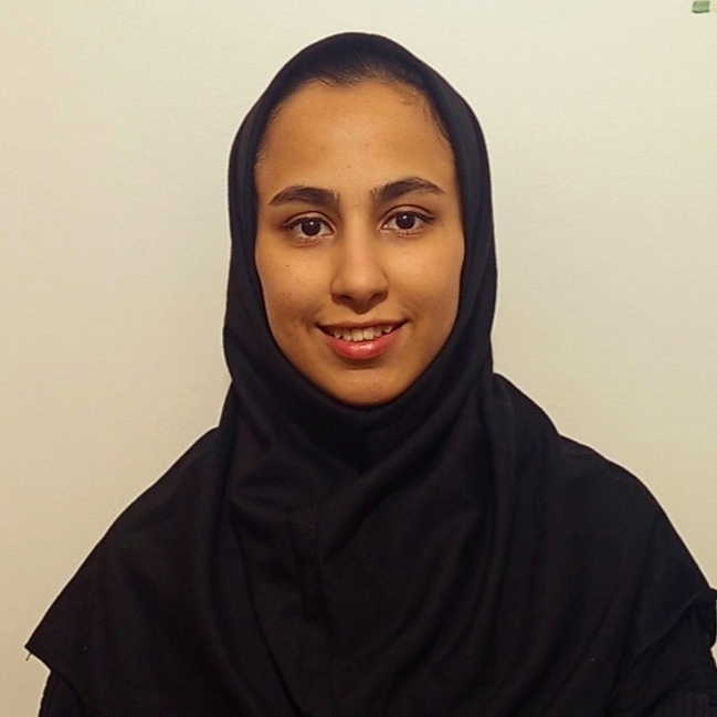 گفتگو و مصاحبه با سارا صادقی دانش آموز دوازدهم انسانی