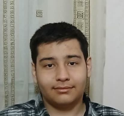 گفت و گو با امیرحسین صدیقی قهرمان پیشرفت دهم تجربی