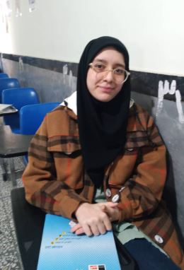 الهه حاجی اندواری از آمل: سعی می‌کنم برای امتحانات آماده شوم