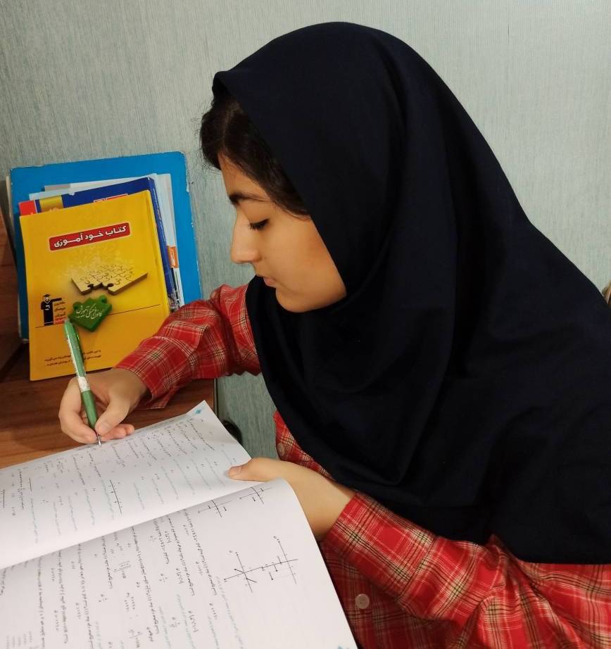 گفتگو با هستی غلامی ؛ قهرمان تابستان و پاییز