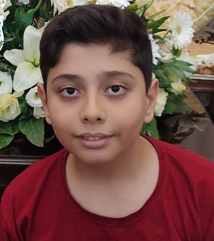 مصاحبه دانش اموز ائلوین فرج نیامقطع ششم از تبریز