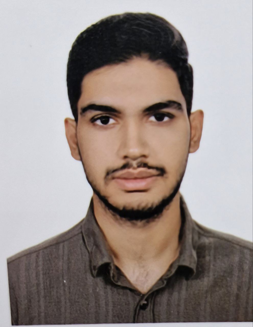 ابوالفضل آخوندی قهرمان پیشرفت دوازدهم تجربی