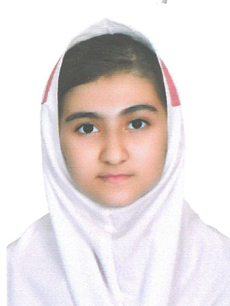 گفتگوبا دانش آموز حسنا صفری قهرمان پیشرفت