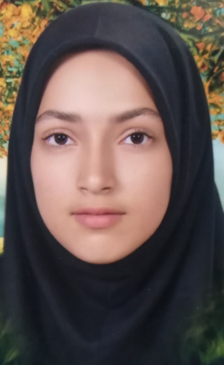 گفتگو بانرگس صالحی  دانش اموز برتر از شاهین شهر