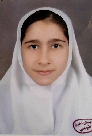 آوا عظیمی قهرمان تابستان و پاییز پایه نهم