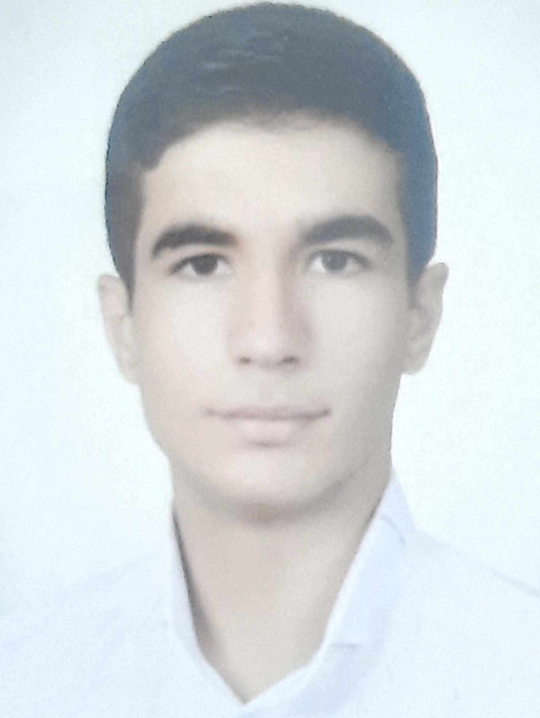 مصاحبه با علی جوکار؛ دانش‌آموز پایه یازدهم تجربی از شیراز